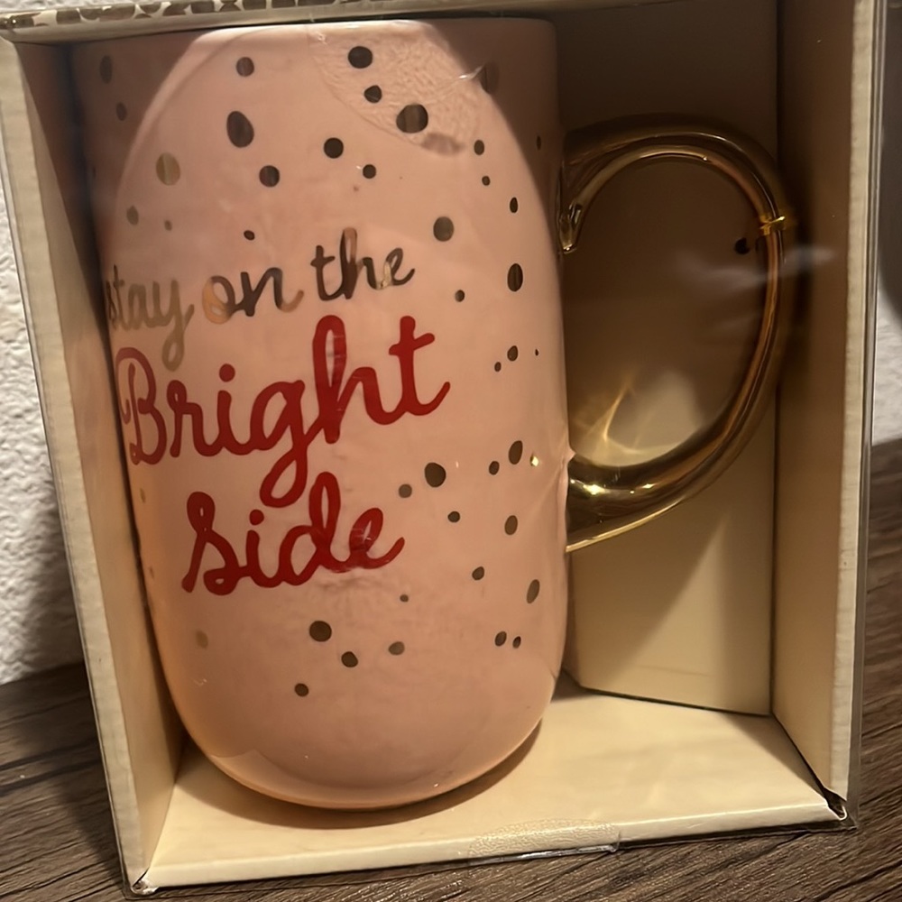 Ceramic Mug Perfect for Coffee or Tea - Picture 2 of 3